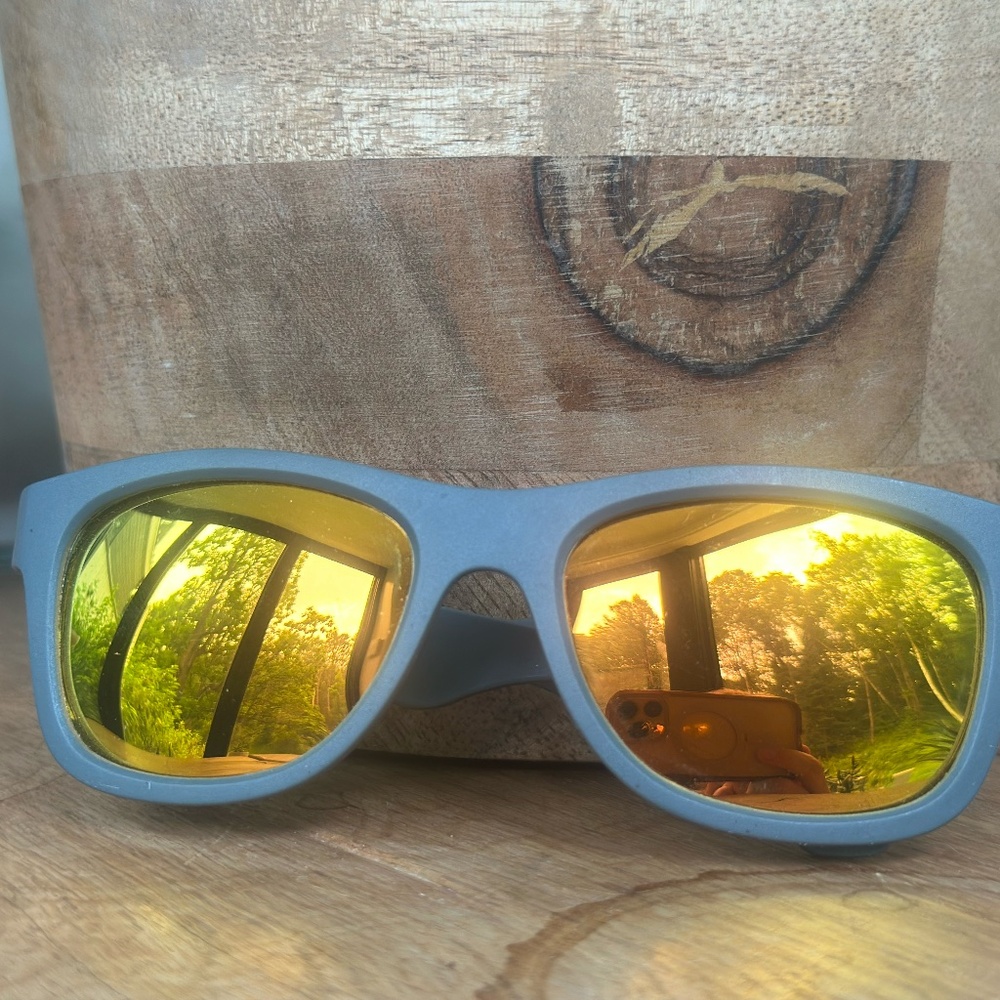 BABIATORS: Island Navigator- Polarized w/ Mirrored Lens, Kids Size 6+